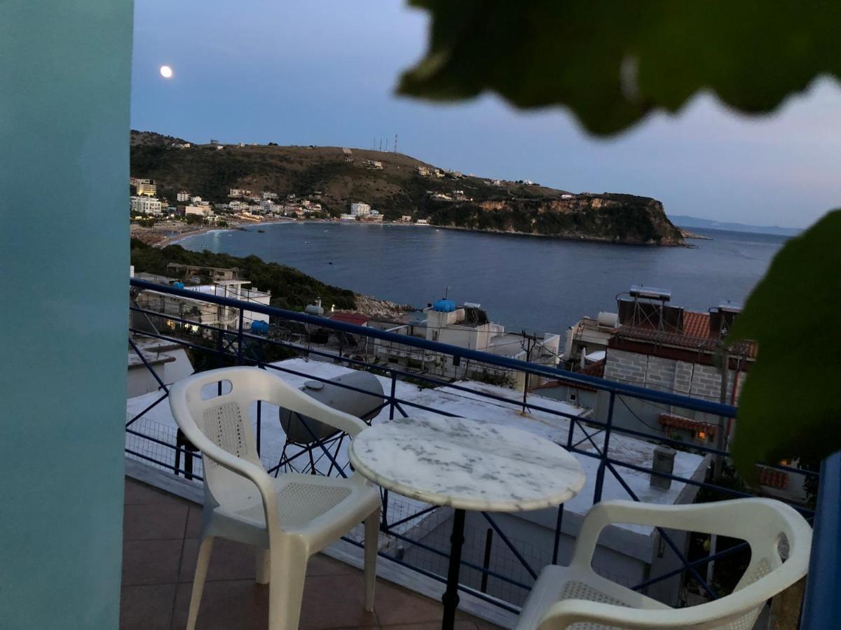 Apartamento Dina House Himarë Exterior foto